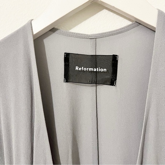 Reformation Dress Winslow Wrap Maxi in Fog Grey Size XS - Picture 4 of 7